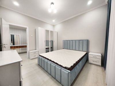 Ул Махтумкули новастройка 2 ком 8 этаж 9 этажка все ест фото реално