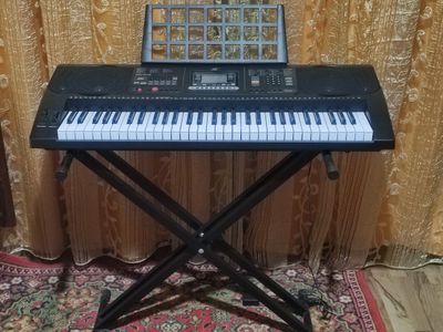 Синтезатор MK-812