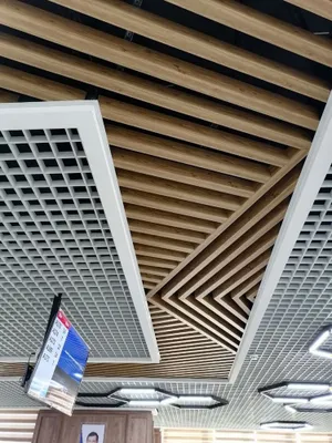 Подвесной потолок реечный грилято армстронг grilyato rechni reka PC-82