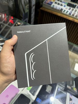 Samsung Z Fold 7 12/256 Jet Bleck