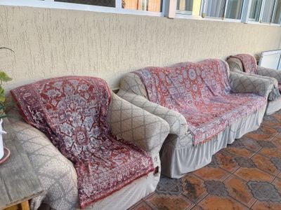 Мебель срочно сотилади кресло подаркага