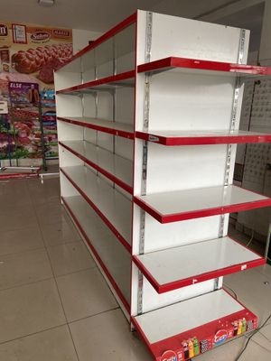 Vetrina stalaj dokon uchun