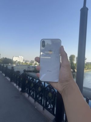 iPhone X хороший телефон