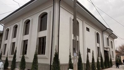 Ижарага талаба кизлар куямиз. Метро Чилонзор