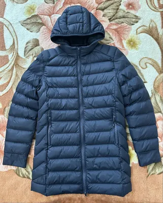 Продается теплая куртка б/у для мальчика