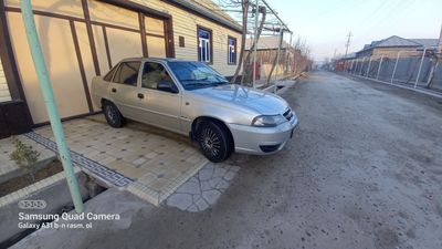 Nexia 2 1.6. Yili 2009 Yurgani 470.000 Kraska bor Metan+Benzin