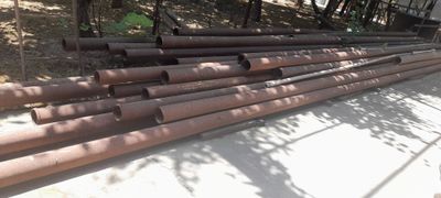 Metall trubular sotiladi Kolechstva bor