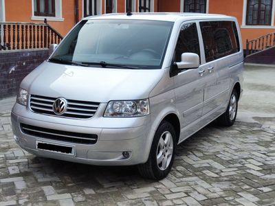 Volkswagen t5 multivan full