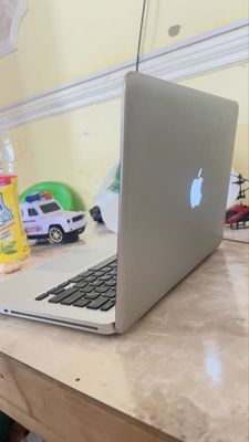 Macbook pro 2012 mid