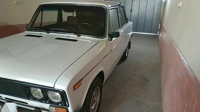 Vaz 2106. Yil 1999. Rangi oq.