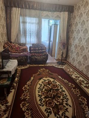 Юнусабад 10 квартал 1.2/2/5 улучшенка 45 кв.м