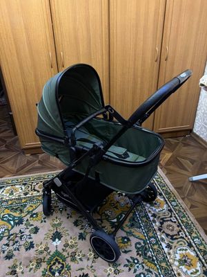 Продается коляска в идеальном состоянии
