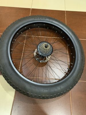 Колесо для фэтбайка 26×4.0 с кассетой и тормозным диском
