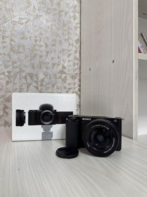 Sony ZVE 10 yangi ochilgan holati ideal