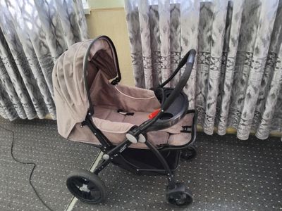 Продаётся детская коляска