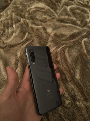 Xiaomi 9 Flagman Snapdragon 855 piano black