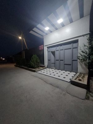 Hovli sotiladi,6xona,3sotix,poltarashka uy,podvol ham bor