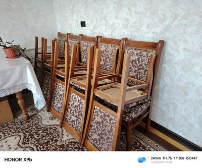 stol stul 12 kishilik sotiladi