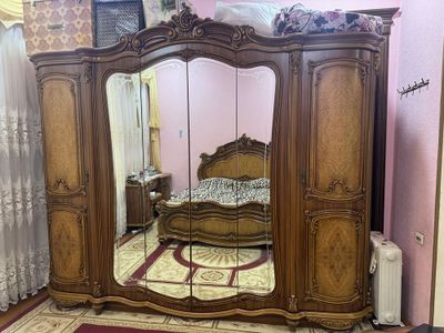 Спальный комплект Китай