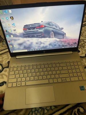 Hp nautbook yangi sroshni sotiladi