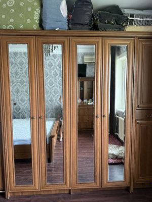 Продается мебел спалня гарнитур