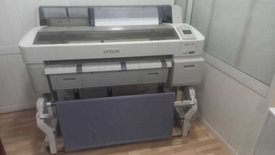 Epson SureColor SC-T5200 (Plotter)