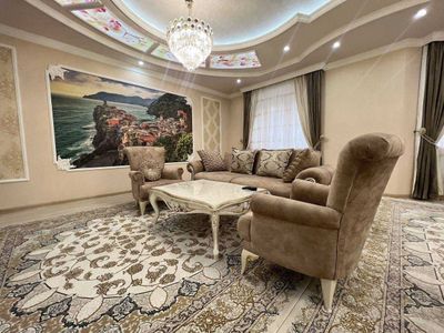Сдаётся квартира 3/3/4 р-не Яккасарой ор-р Ракат Корзинка