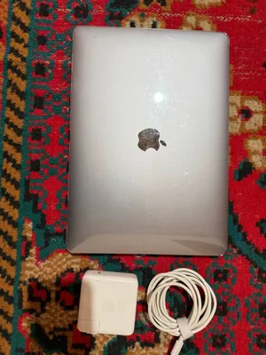Apple Mac book pro M1