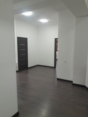 Спокойные офисы на парке Бобура 70 и 105 м2