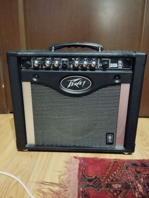 Комбик Peavey 258