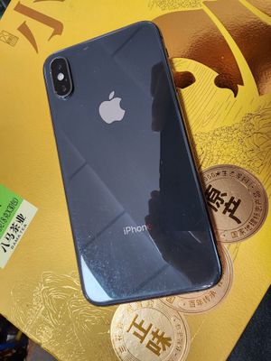 Iphone XS Black Bat 100 Ekran Zavod aybi Rasmda shu Srochna