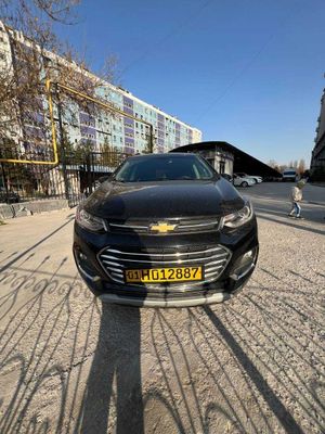 Chevrolet Tracker Premier 2018 года