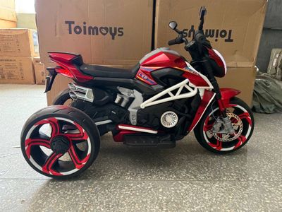 Detskiy moshina. Moto bike. Matatsikl