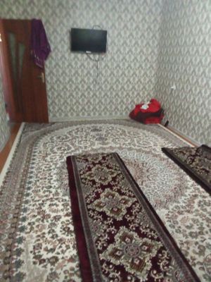 Srochna kvartira qizlarga bezmakler