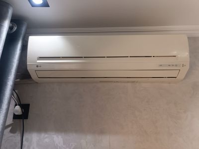 Кондиционер LG G12LHS