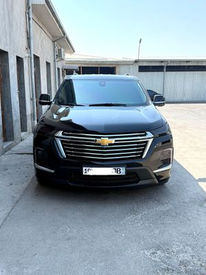 Продаётся Traverse Premier full 100% чистая