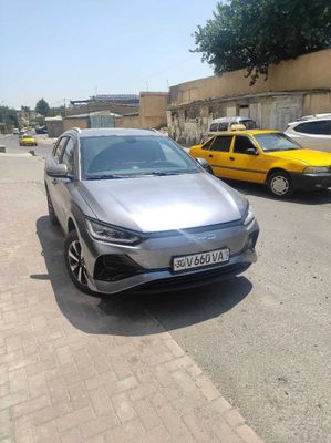 BYD E2 srochna sotiladi 2025 yil