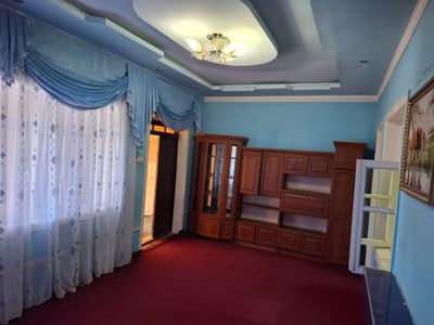 ховли сотилади