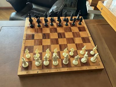 Шахматы. Новые. Шикарные.