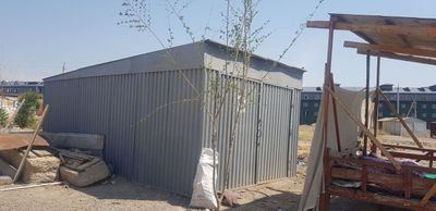 Гараж сотилди 6м 3м