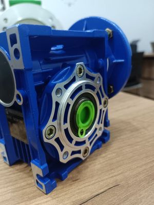 Продам редуктор NMRV 40