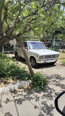 Srochna sotiladi jiguli 03 1983 yil