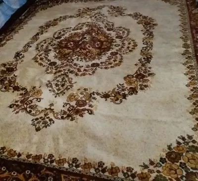 Хива гилам сотилади. Янгидек, холати а'ло.