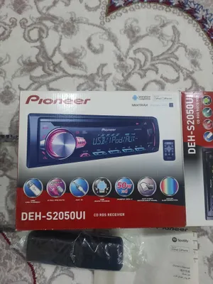 Pioneer magnitofon sotiladi. Karobka dakument.