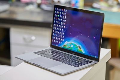 MacBook M2 Pro 93%
