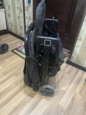 Kolyaski bolalar uchun holati yaxshi