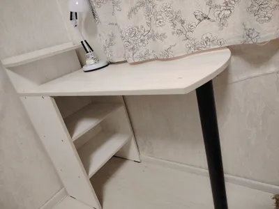 Продаётся Маникюрный стол