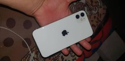 Iphone 11 kafolati bilan