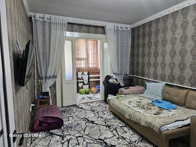 Срочно продается квартира на Ахуебабаевском массиве