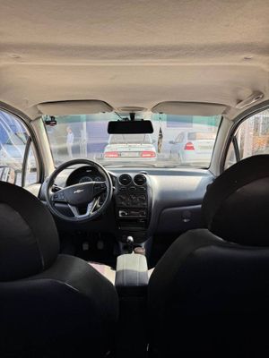 Matiz 2011 срочно сотилади